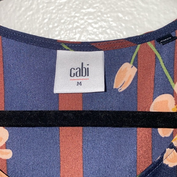 CAbi Sleeveless Floral Stripe Button Down Blouse (Size:Medium) - Picture 2 of 4